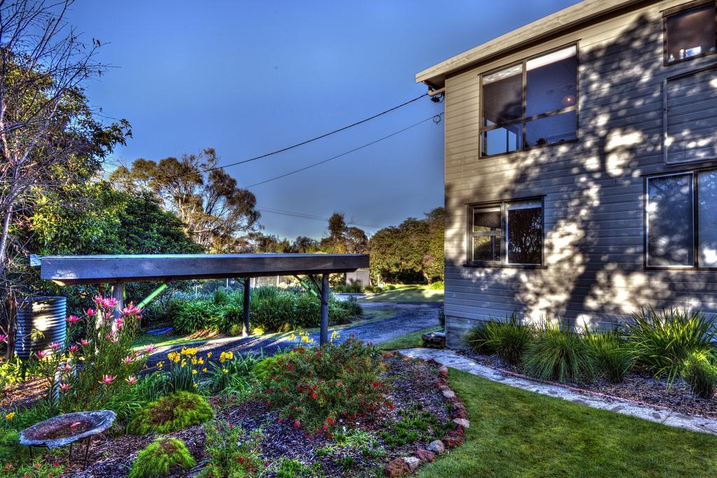 Cove Beach Apartment 2 Coles Bay Bagian luar foto